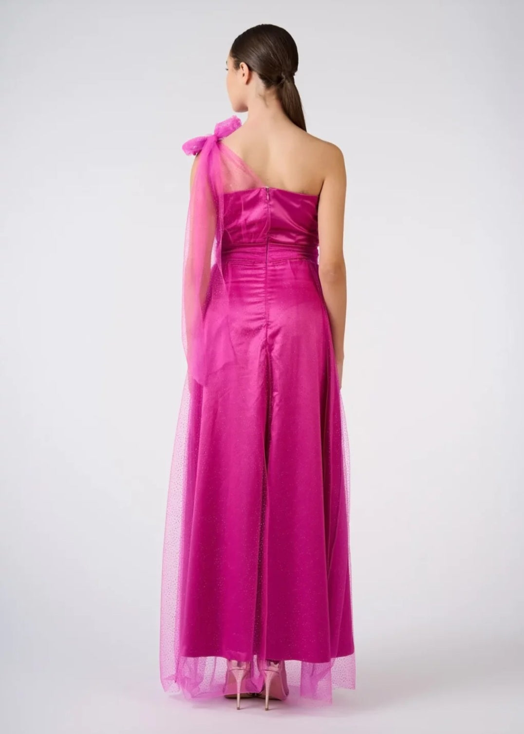 Abito lungo in tulle