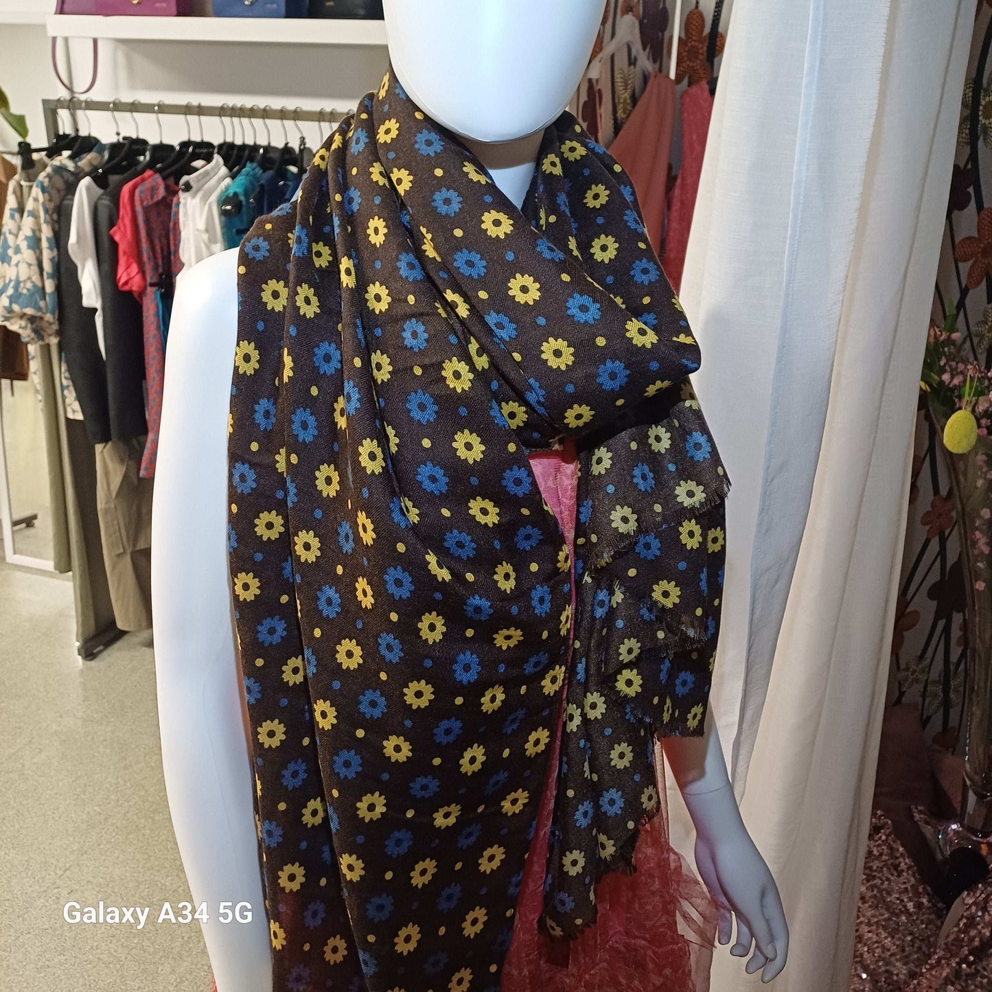 Pashmina Donna