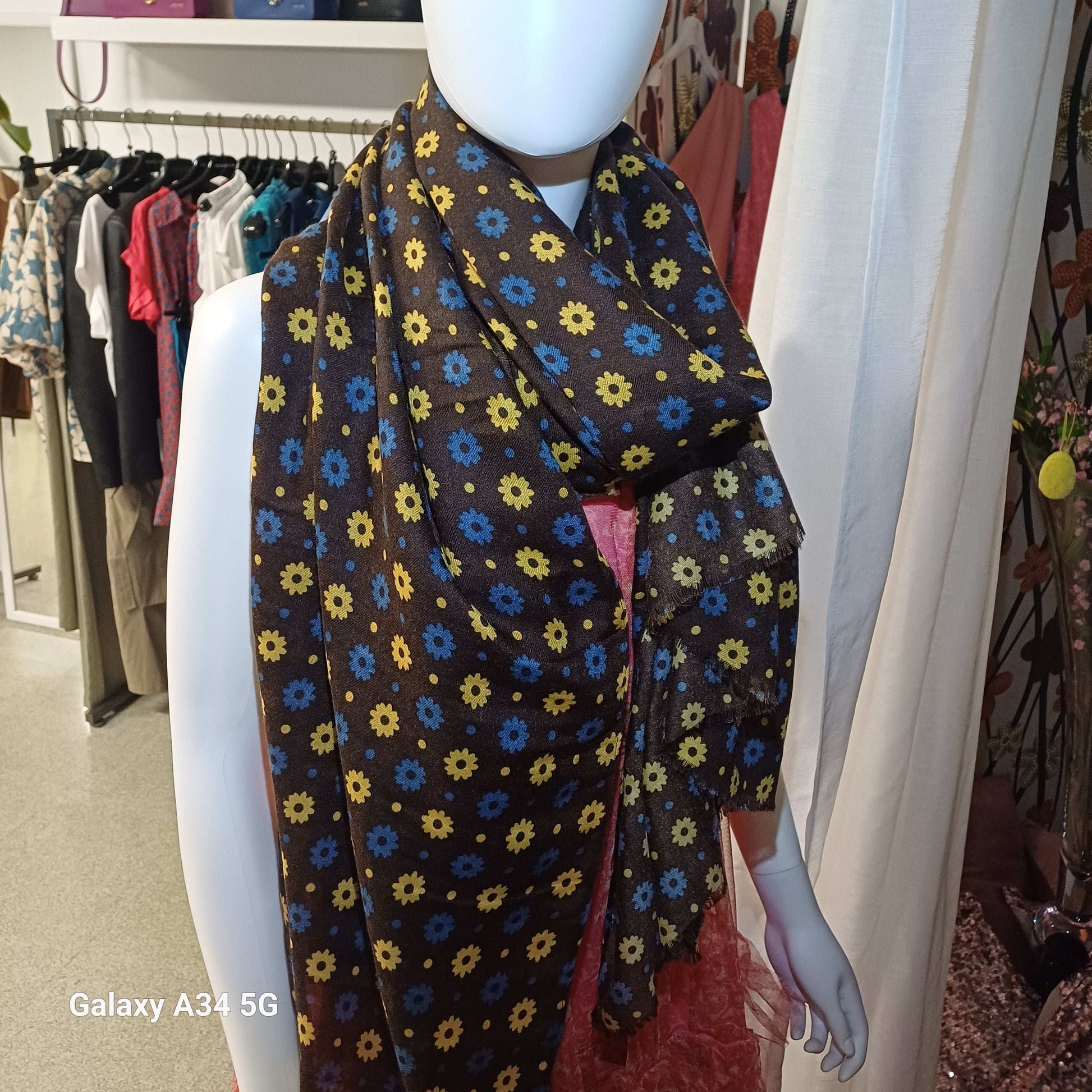 Pashmina Donna