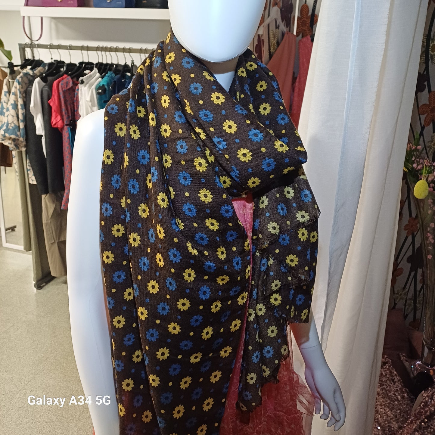 Pashmina Donna