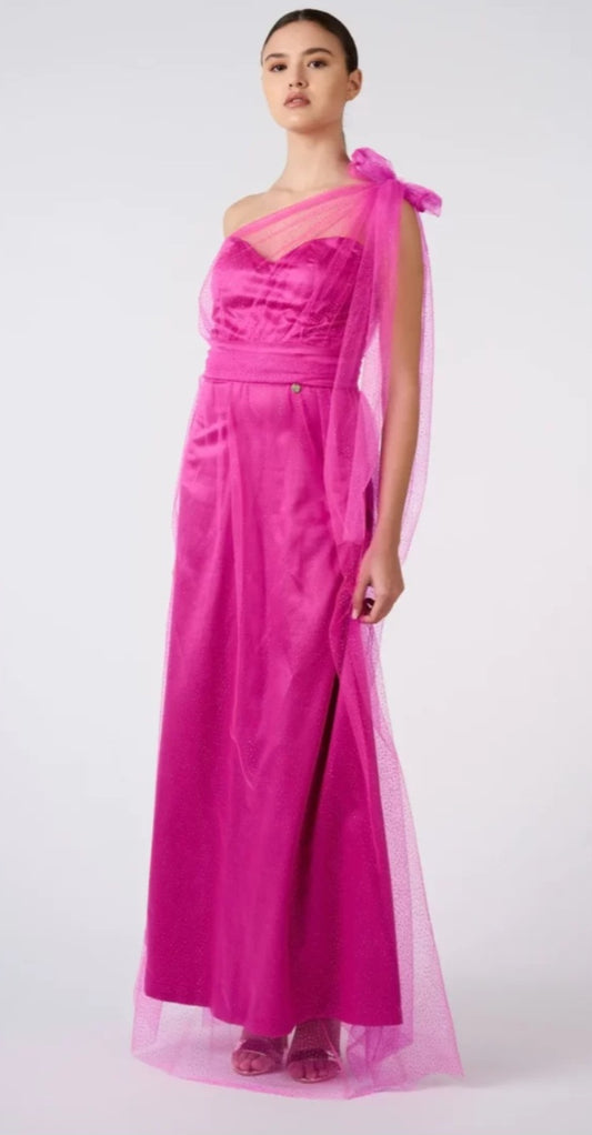 Abito lungo in tulle